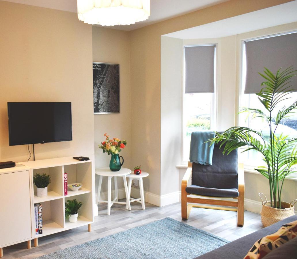 Three Bedroom City Home With Garden 南安普敦 外观 照片